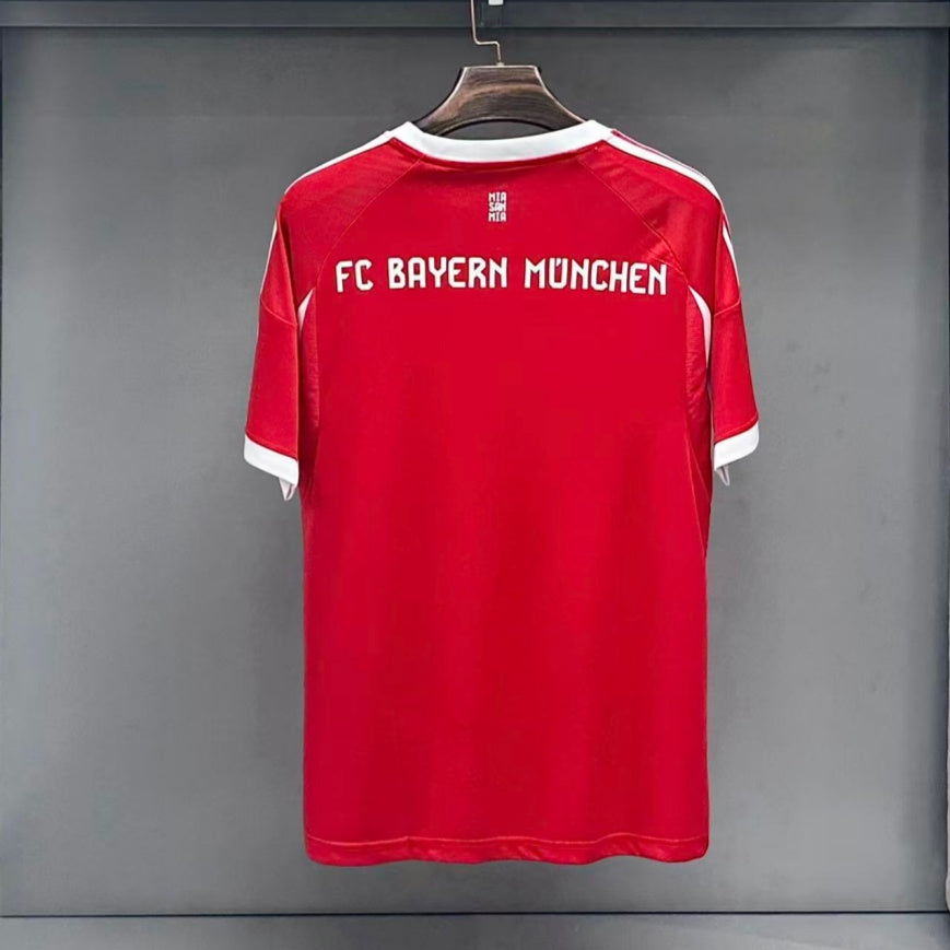 Bayern Maillot Domicile 25/26