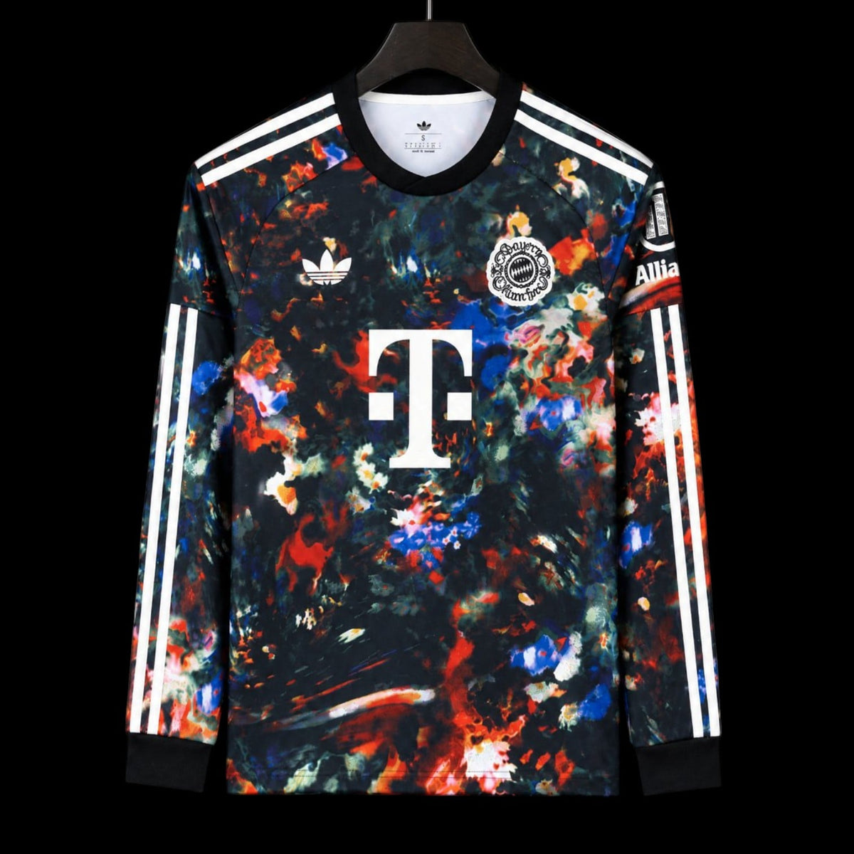 Bayern Munich Maillot Manches Longues Oktoberfest 26/27 – face