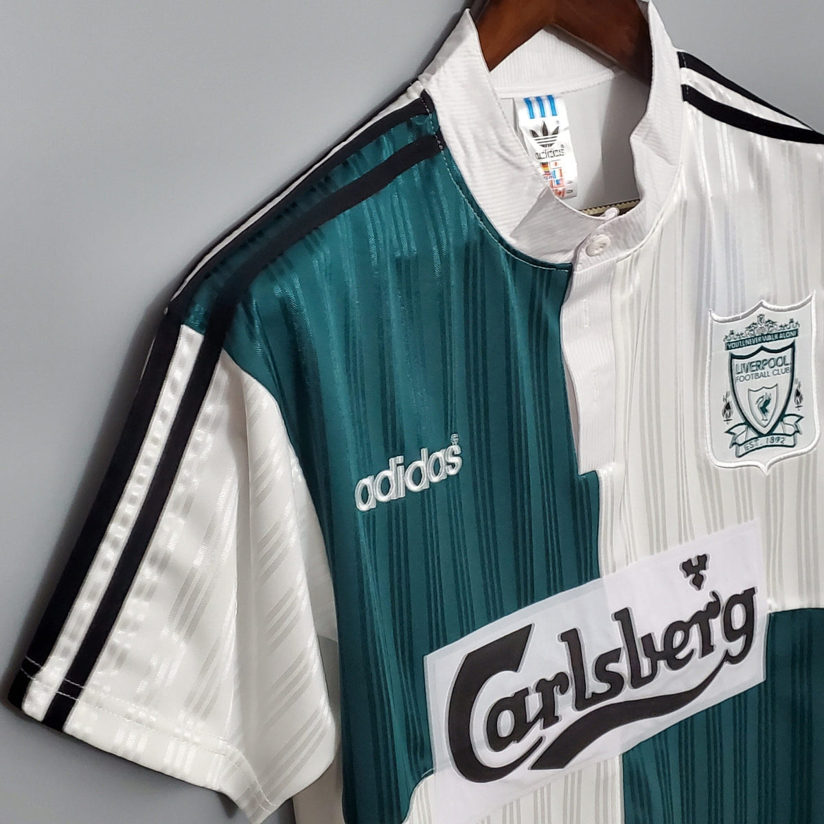 Liverpool Maillot Rétro 95/96 – photo 3