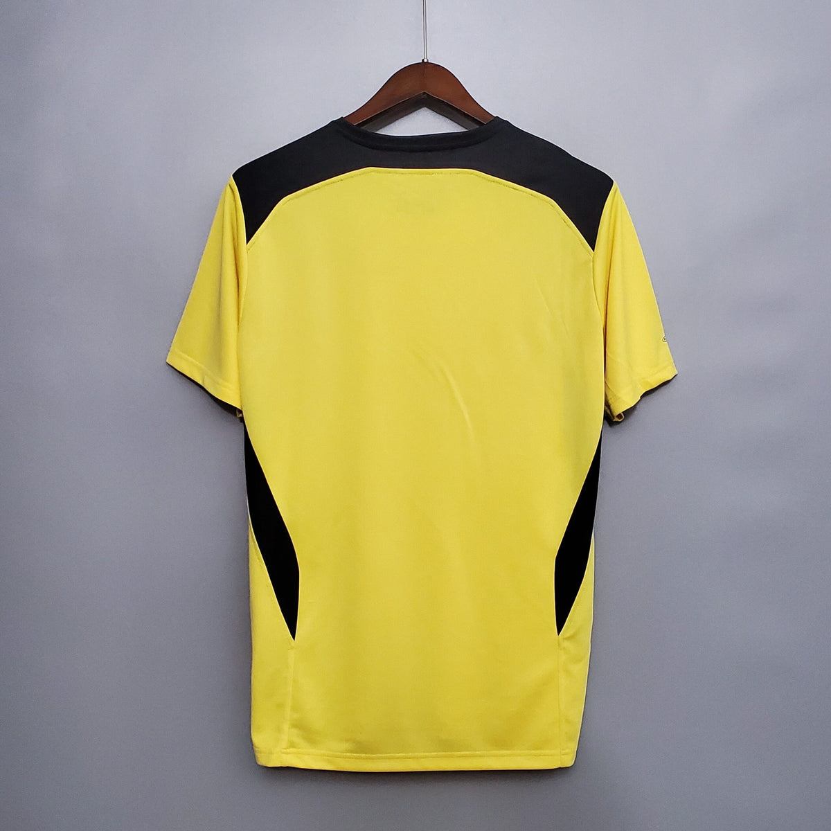 Liverpool Maillot Rétro 04/05 – photo 9