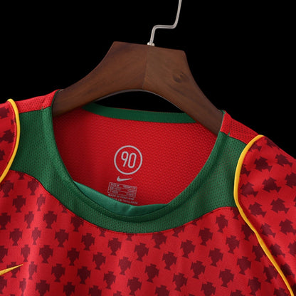 Portugal Maillot Domicile Rétro 2004 – photo 3