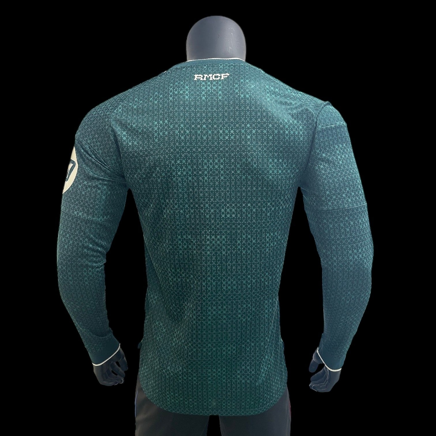 Real Madrid Maillot Manches Longues Extérieur 26/27 – Version Player