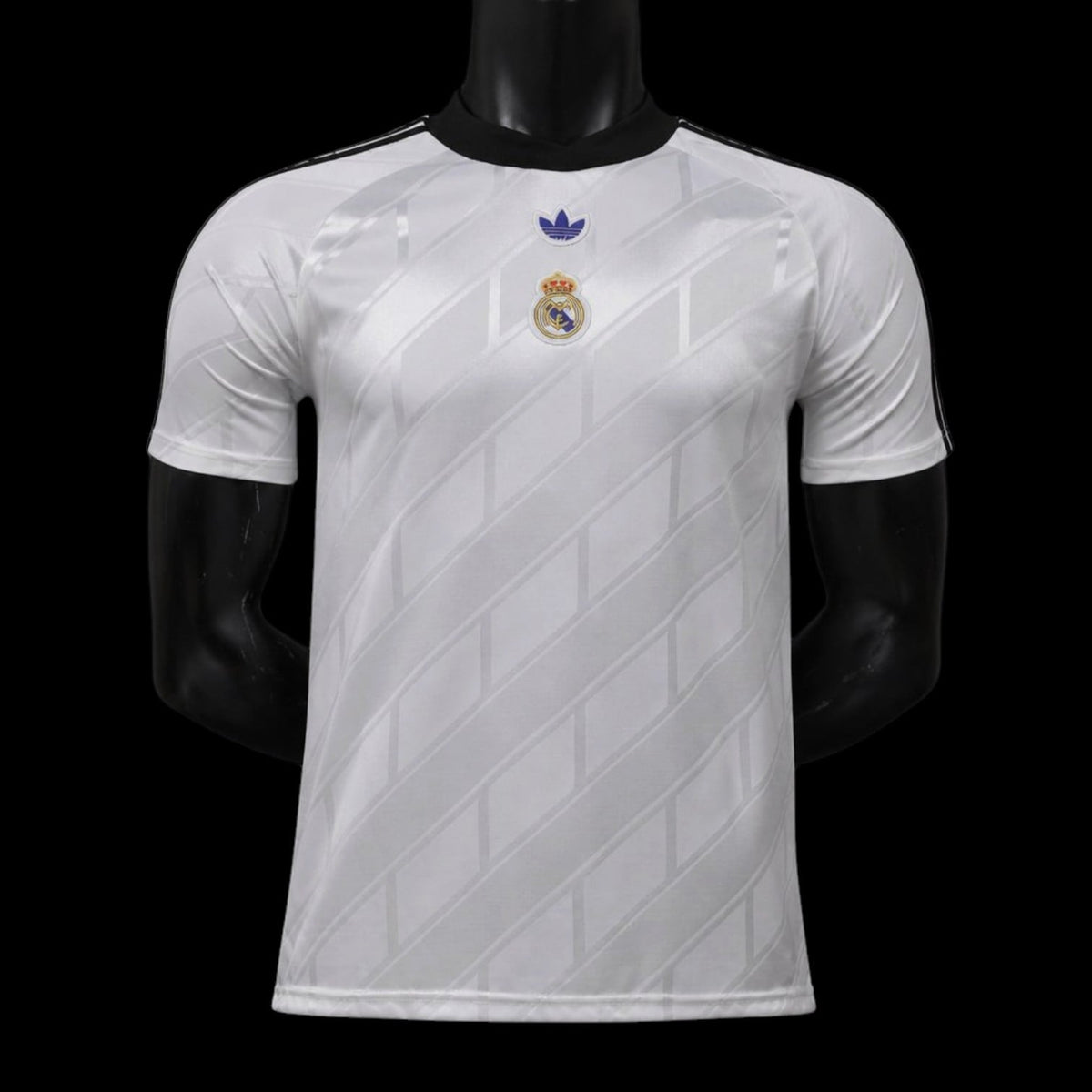Real Madrid Maillot Casual 26/27 – Version Player – vue avant