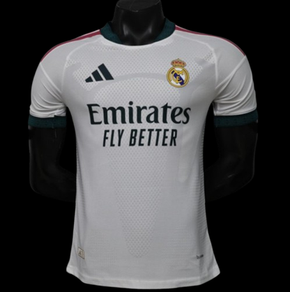 Real Madrid Maillot Domicile 26/27 – Version Player